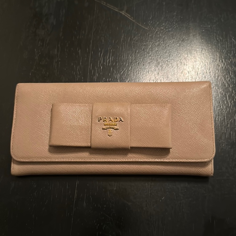 Prada Saffiano Fiocco